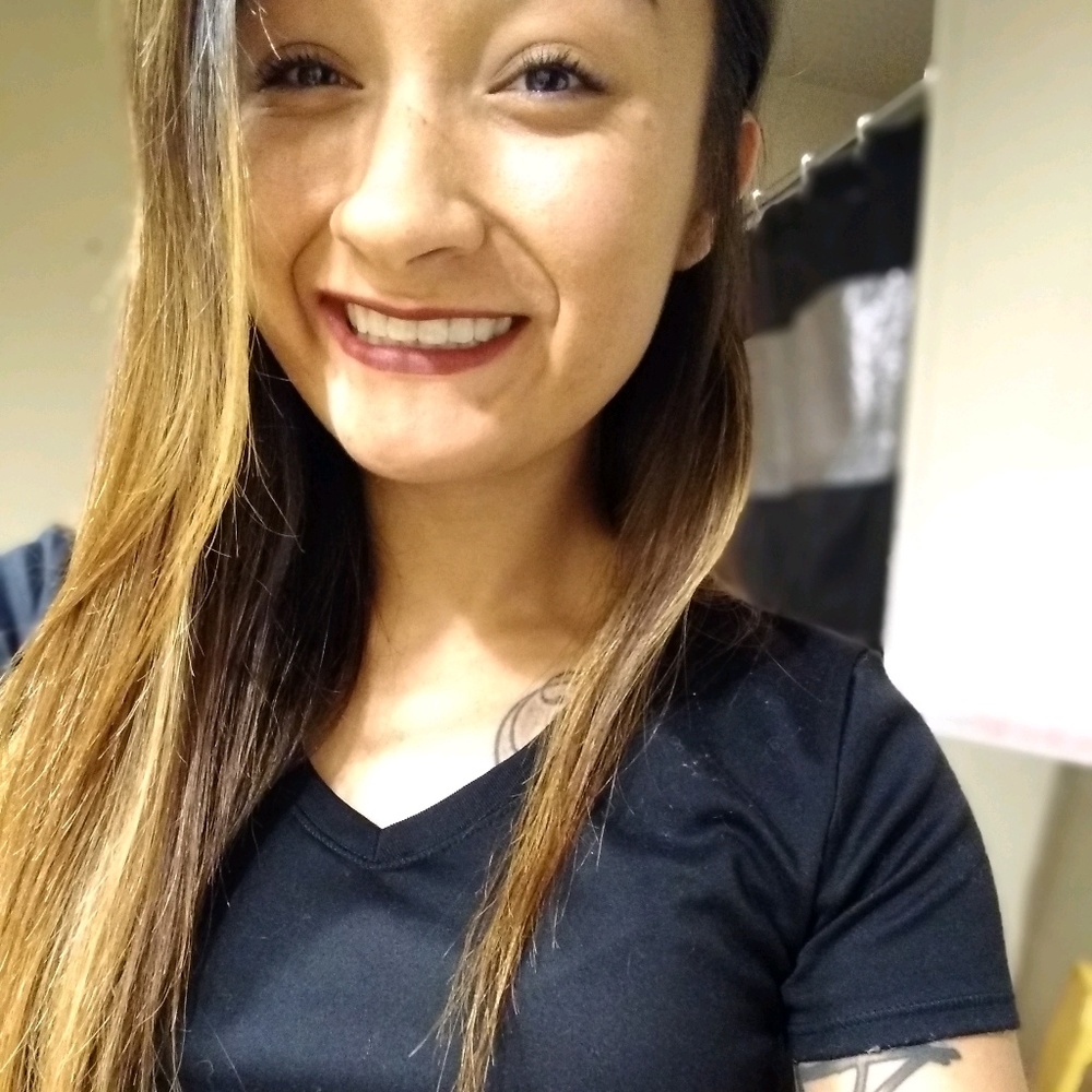 Meet your Posher, Leslee